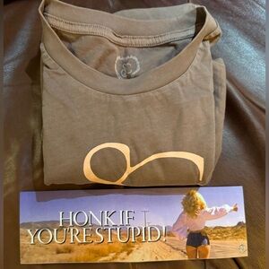 NEW! Sabrina Carpenter Shirt (X-Large) House Tour + “Manchild” BUMPER STICKER